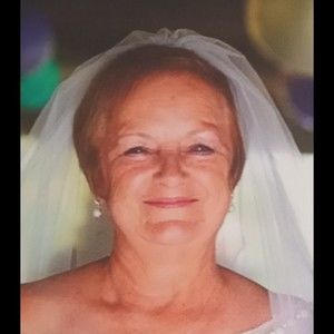 Meet your Posher, Deloris